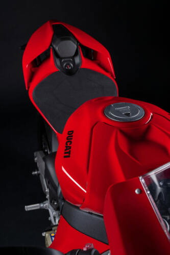 Ducati Panigale V4S - 2025 (115)