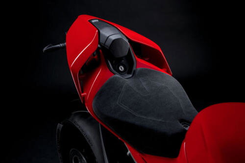 Ducati Panigale V4S - 2025 (126)