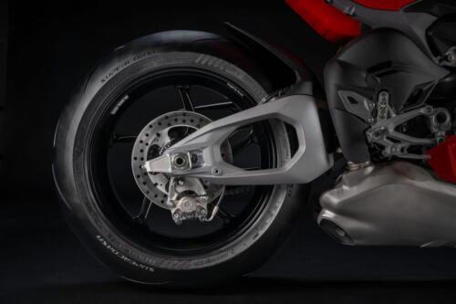 Ducati Panigale V4S - 2025 (17)