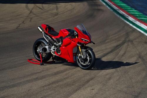 Ducati Panigale V4S - 2025 (26)