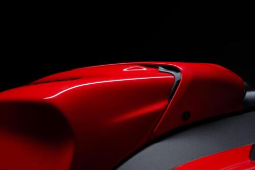 Ducati Panigale V4S - 2025 (5)