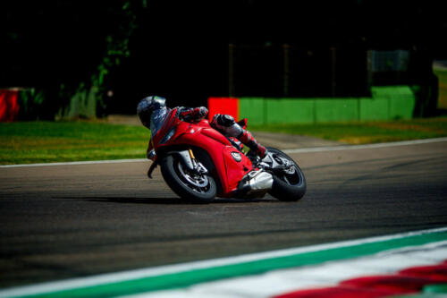 Ducati Panigale V4S - 2025 (84)