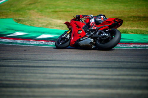 Ducati Panigale V4S - 2025 (85)