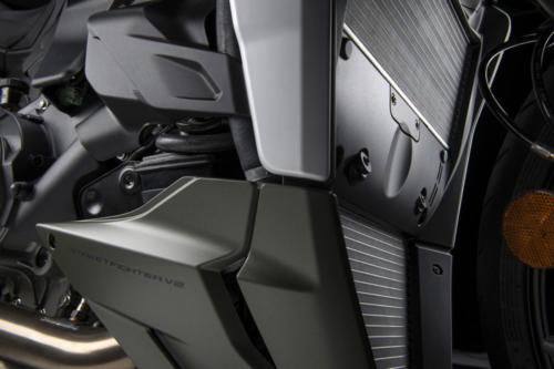 Ducati Streetfighter V2 Storm Green (16)