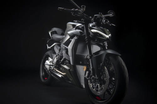 Ducati Streetfighter V2 Storm Green (20)