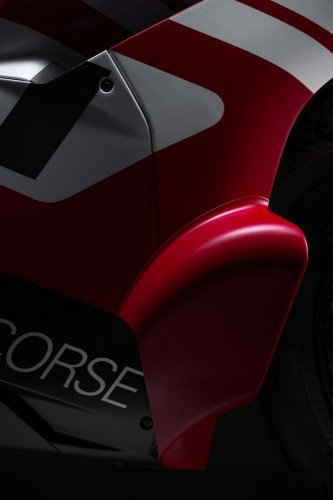 Ducati Superleggera V4 Centenario 2027 Winglet Detail rechte Seite mit Ducati Corse Schriftzug auf Verkleidung