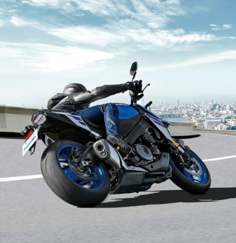 GSX-S1000_stage_YSF1_1