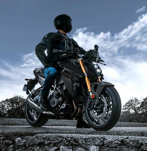 GSX-S1000_stage_YVB2_1