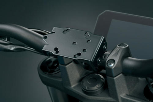 GSX800RQM3_accessories_navigation_bracket