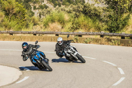 GSX800RQM3_action_101