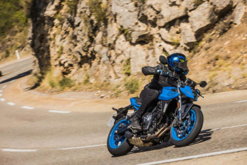 GSX800RQM3_action_136