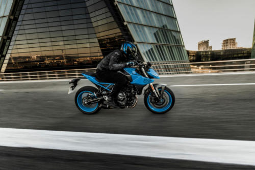 GSX800RQM3_action_148
