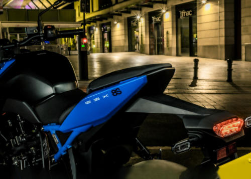 GSX800RQM3_action_159
