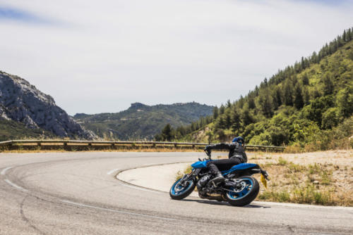 GSX800RQM3_action_29