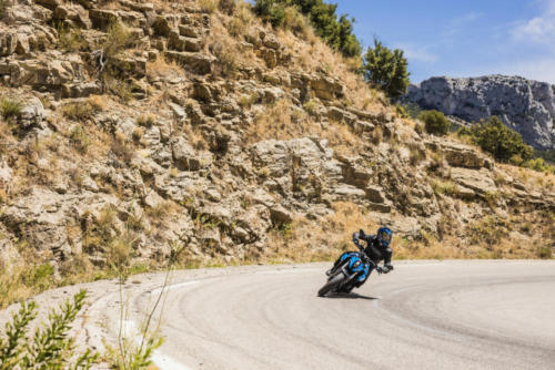 GSX800RQM3_action_40