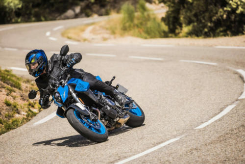GSX800RQM3_action_60