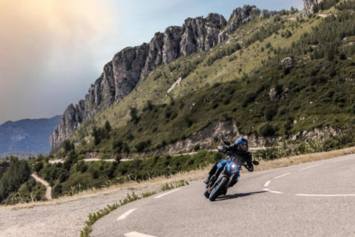 GSX800RQM3_action_62