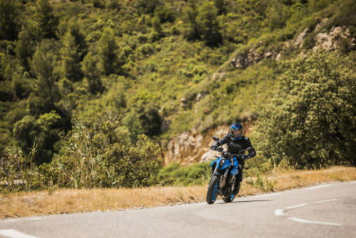 GSX800RQM3_action_63