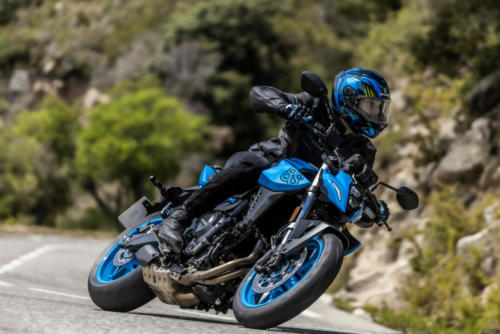 GSX800RQM3_action_70