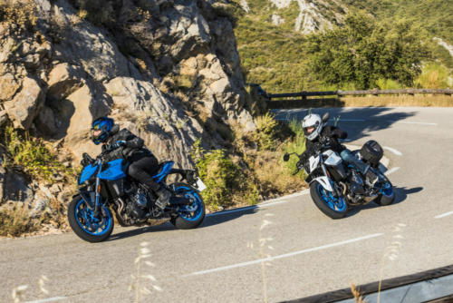 GSX800RQM3_action_97