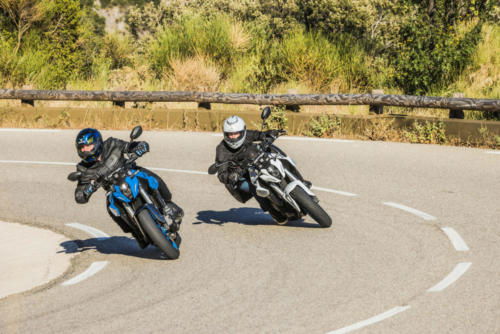 GSX800RQM3_action_98