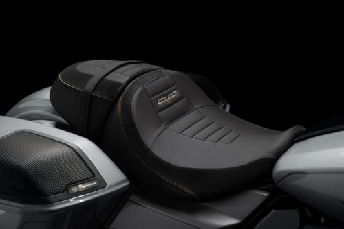 Harley Davidson CVO Road Glide - 2023 (12)
