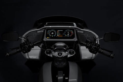 Harley Davidson CVO Road Glide - 2023 (21)