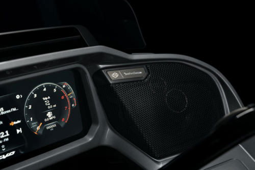 Harley Davidson CVO Road Glide - 2023 (24)