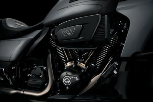 Harley Davidson CVO Road Glide - 2023 (25)