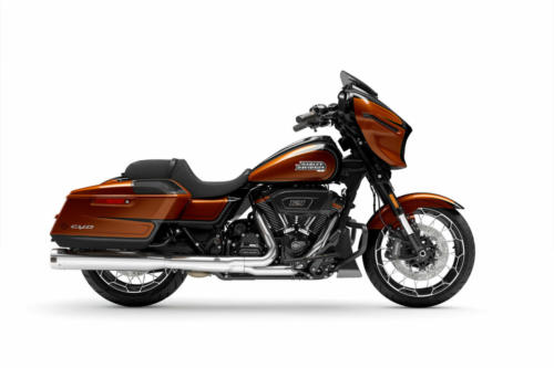Harley Davidson CVO Street Glide - 2023 (2)