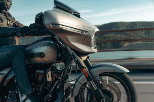 Harley Davidson CVO Street Glide - 2023 (32)