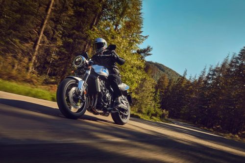 26YM Honda CB1000F