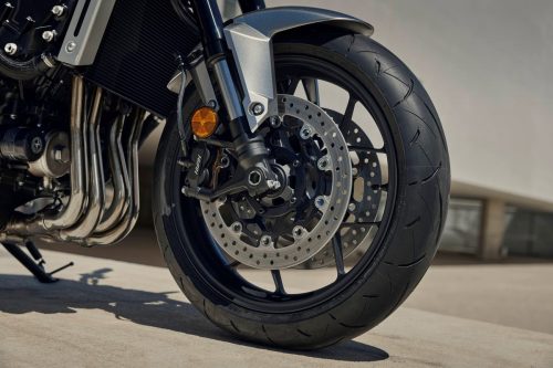 26YM Honda CB1000F