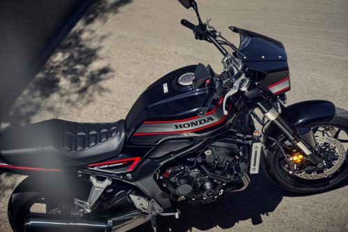 26YM Honda CB1000F