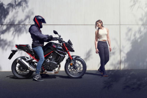 23YM HONDA CB750 HORNET