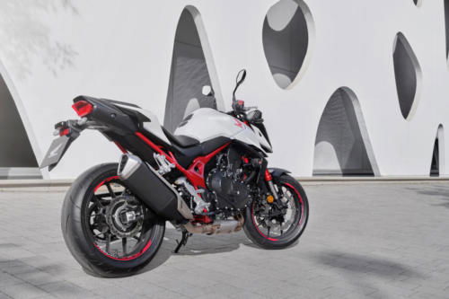 23YM HONDA CB750 HORNET