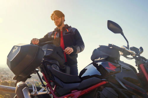 23YM HONDA CB750 HORNET