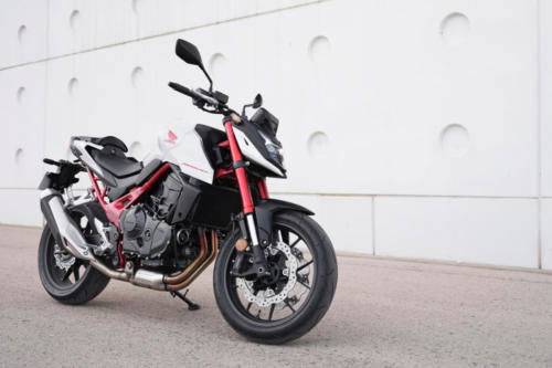 23YM HONDA CB750 HORNET