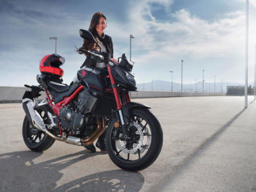 23YM HONDA CB750 HORNET