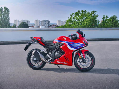 24YMHONDACBR500R