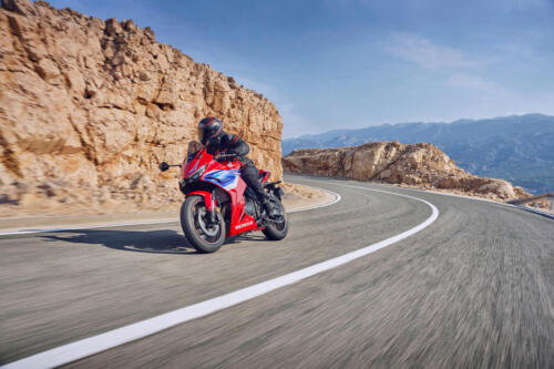 24YMHONDACBR500R