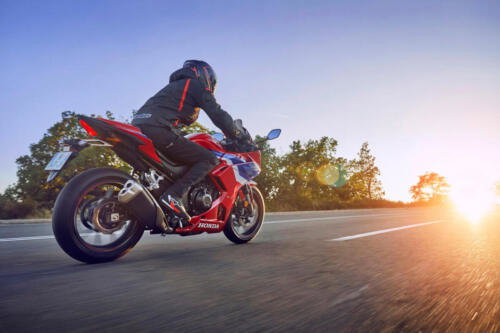 24YMHONDACBR500R