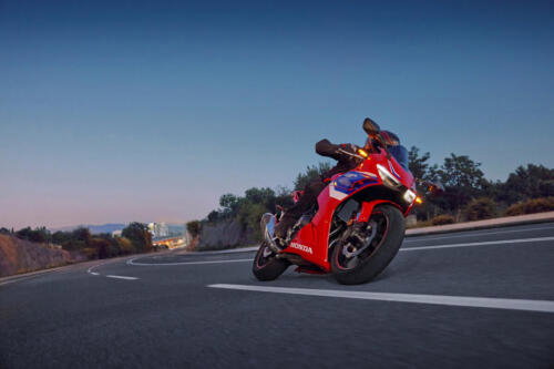 24YMHONDACBR500R
