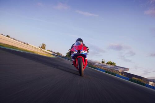 24YMHONDACBR600RR