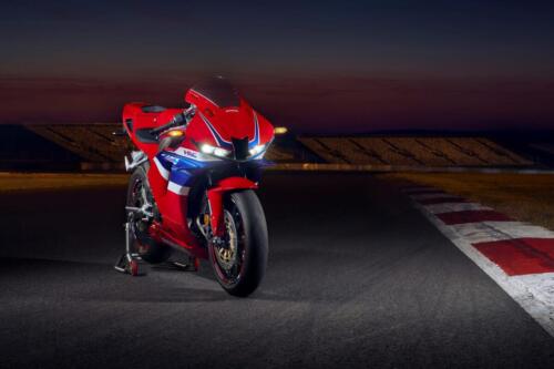 24YM CBR600RR
