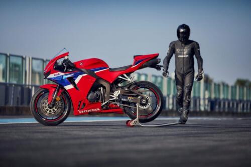 24YM CBR600RR