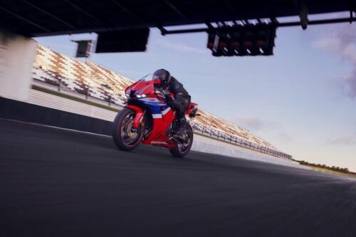 24YMHONDACBR600RR