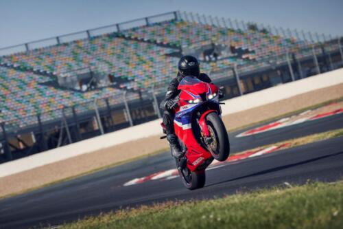 24YM CBR600RR