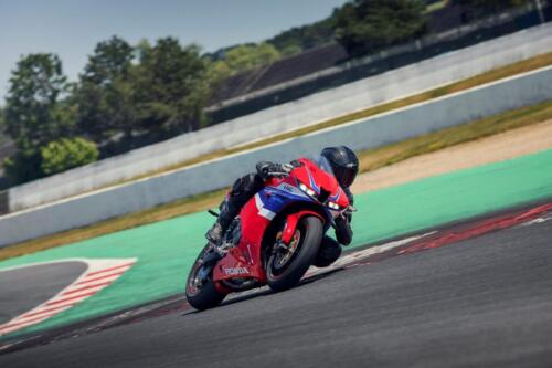 24YM CBR600RR