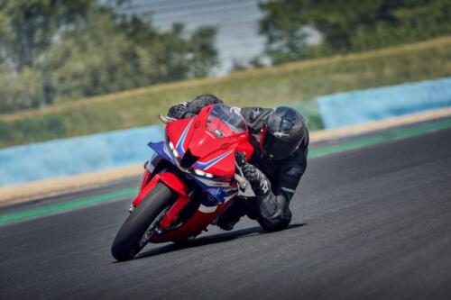 24YM CBR600RR